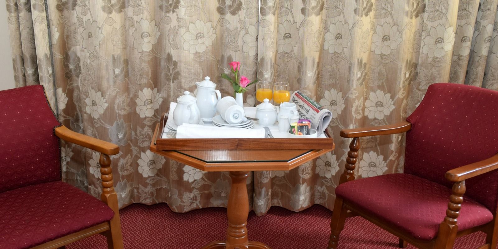 Room Service at the Rhu Glenn Hotel